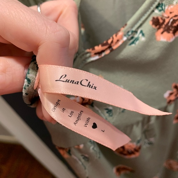 Olive green summer dress - Picture 3 of 3